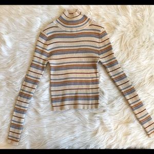 Pink Republic Mock neck top size X-small